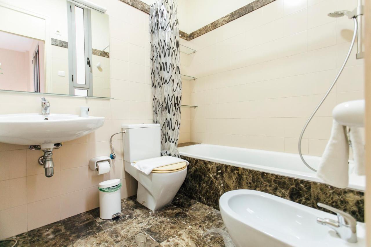 Apartamento Plaza del Buen Suceso  Sevilla Exterior foto
